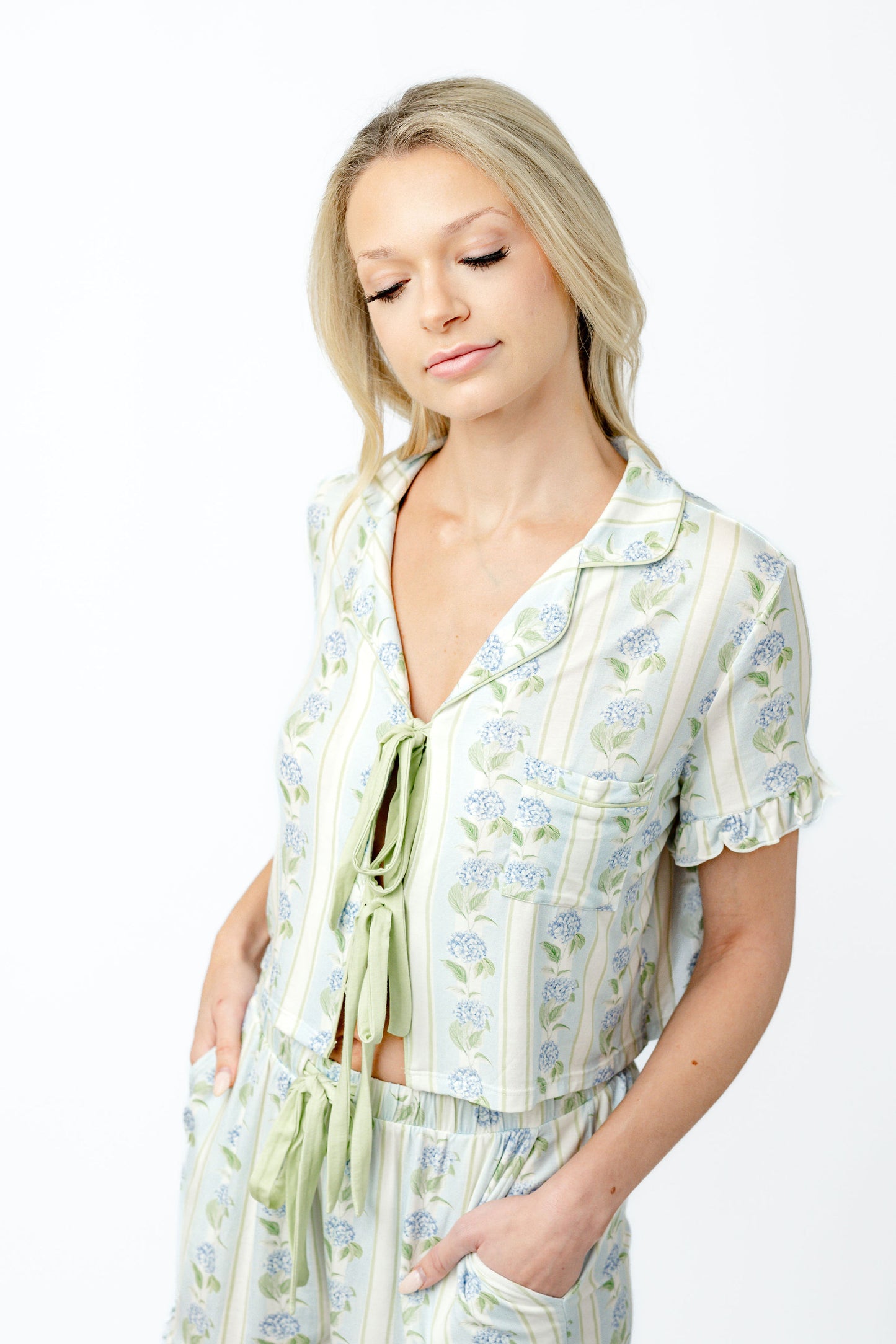 Hydrangea Stripe Bow-Tie Ruffle Short Set