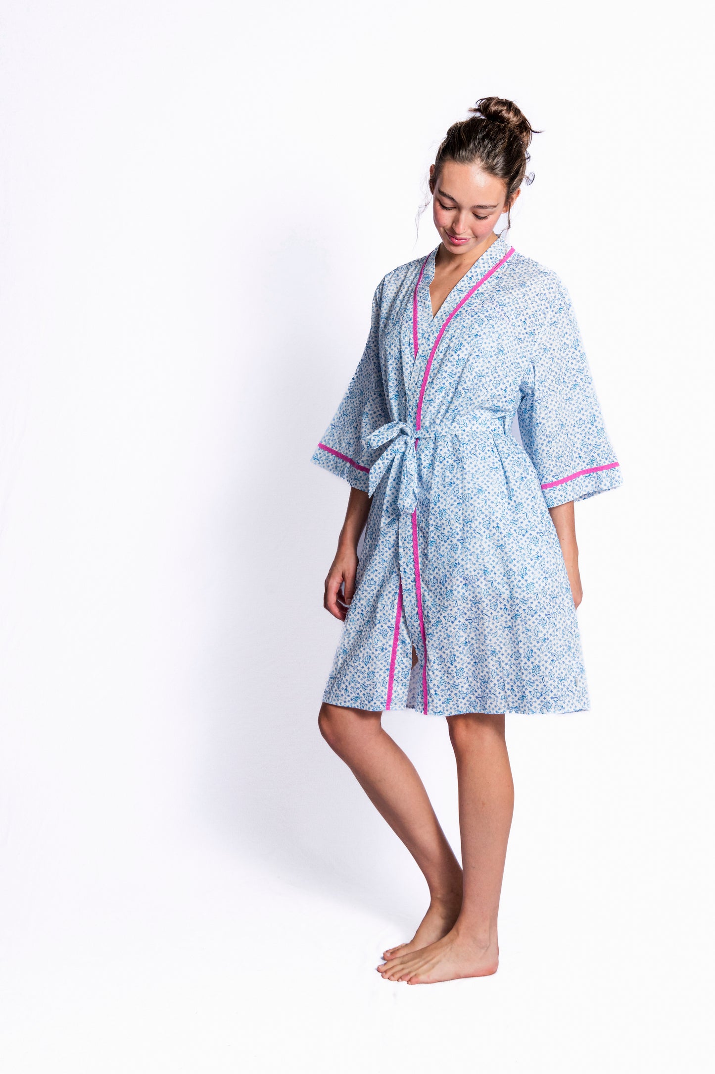 Dutch Lily Robe